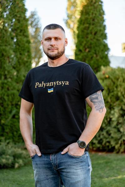 Подивитись Футболка з вишивкою Palyanytsya, чорна 480805111-110 Футболка з вишивкою Palyanytsya, чорна 480805111-110