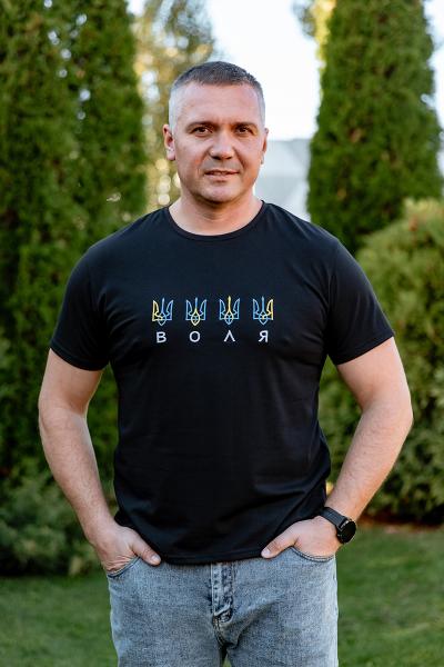 Футболка з вишивкою Воля, чорна 480805111-103
