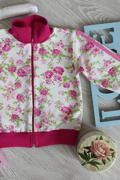 Куртка-бомбер дитяча, кремова з малиновими вставками 050063209-074