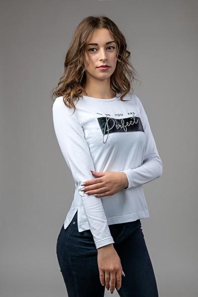 Блуза жіноча з написом, біла 300620111-622