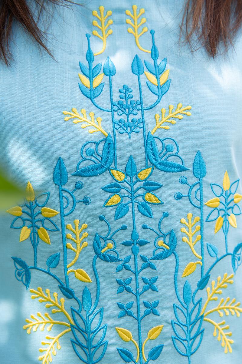 Вишита жилетка, блакитна 400671193-026