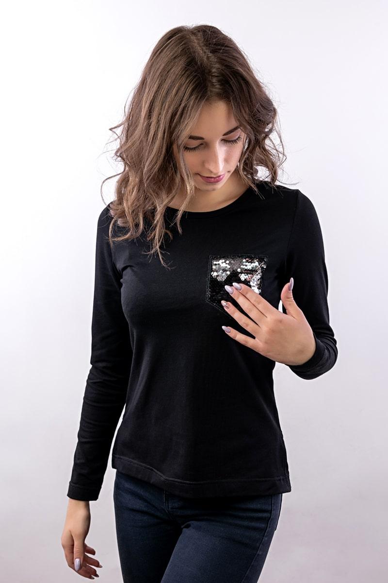 Блуза женская с карманом, черная 300620111-002