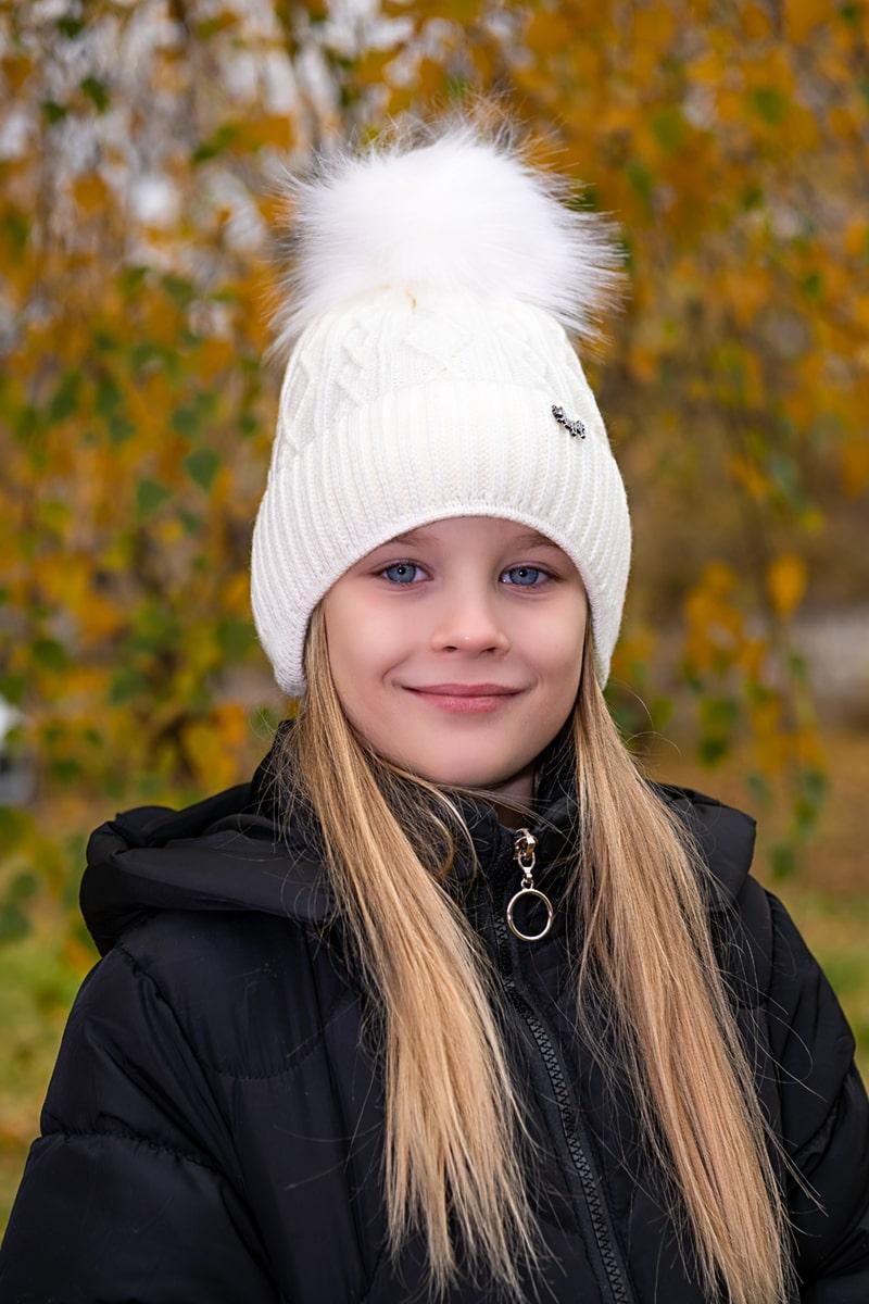 Зимова шапка для дівчинки, молочна 047054650-035